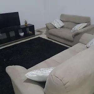 Σπίτι διακοπών Lovely 1 Bedroom Close To Airport Αμπού Ντάμπι