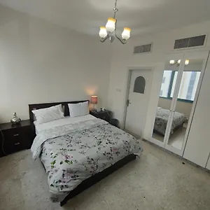 The Master 1, Couple Should Be Married. Homestay Abu Dhabi