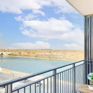 B1 In Yas With Canal View