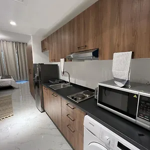 Silk Valley - Modern With Pool And Gym