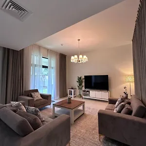 Villa In Yas Island , Abu Dabi