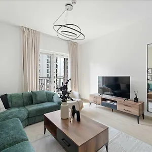 Silkhaus Canal Access 1bdr In Water's Edge Tower Lejlighed