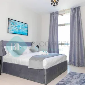 Bloomfields Modern 1br In Reflections Al Reem