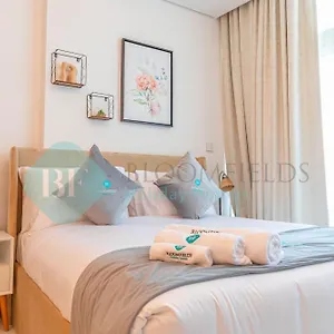 Bloomfields Spacious Stu In Thalassa Front