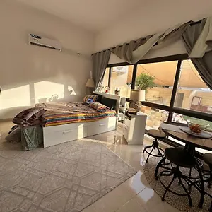 Homestay In Corniche