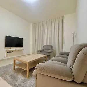 Apartment Oyo 1401 ' 1 Bedroom With Spacious View Towards Airport *