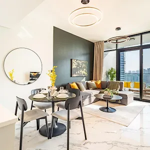 アパート Full Canal View - Upgraded - Huge Balcony - 5 Min Walk From Adgm, Cleveland & Galleria - Ideal For Corporate Guests & Business Professionals アブダビ