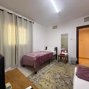 Bed & Breakfast Desert Rose 7 Abu Dhabi