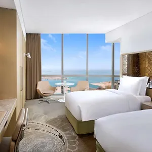 Deluxe Family Connecting King Room