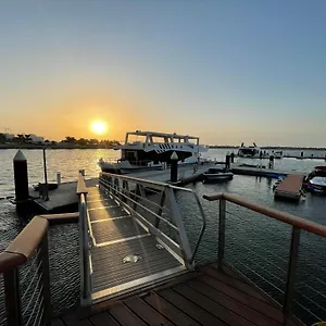 Al Bandar Guests House * Abu Dhabi