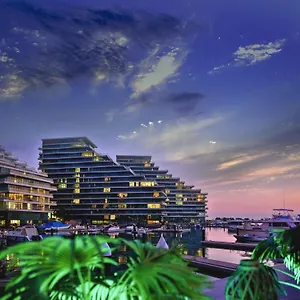 Apartment Three Bedroom Hosted By Voyage Abu Dhabi