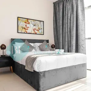 Apartment Bloomfields Spacious Stu In Raha The View