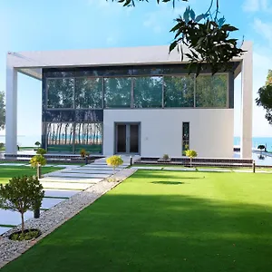 Nurai Islands Overwater Paradise Luxury Retreat * Abu Dhabi