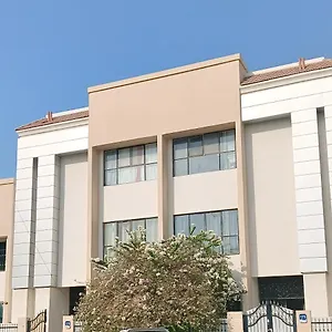 Large Studio In-al Khalidiya Abudhabi Farm stay *