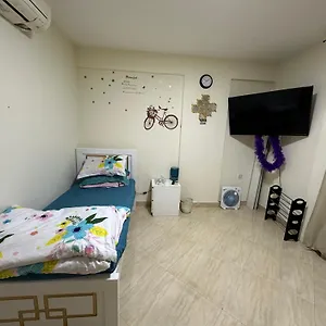 Private Shared Flat31-r1 Apartment