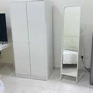 Your Delux Near Airport Apartment