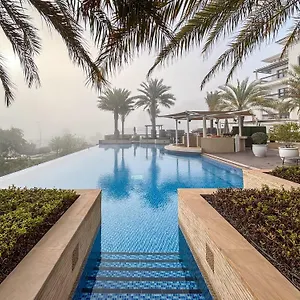Frank Porter - Ansam Building 1 - Yas Island Apartment
