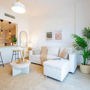 Voyage's Elegant 1br In Waters Edge Apartment *