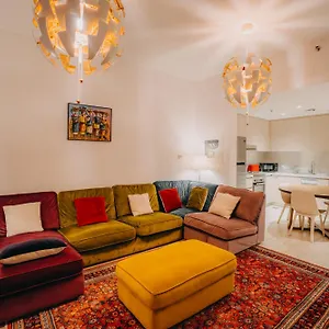 Yas Island Luxury Loft Lägenhet *