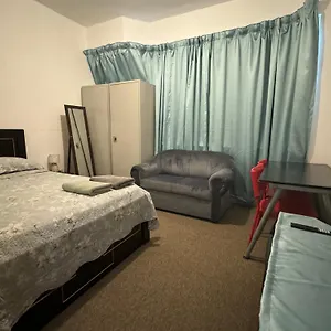 Double - Shared Bathroom, No Parking Privat bolig