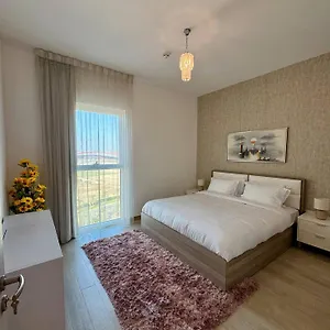 Daire Canal & Marina View 1br High Floor Pool & Gym Abu Dabi