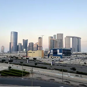 Spacious 2bdr - Al Reem Island - Reem Mall *
