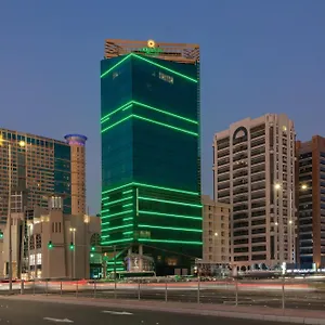 La Quinta By Wyndham Al Wahda ホテル