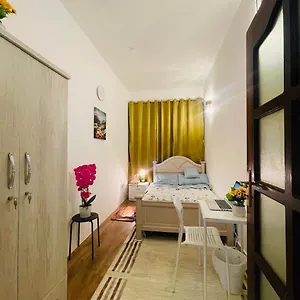 Falcon Apartment *