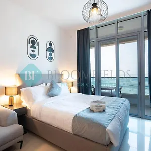 Bloomfields Premium Stu Canal View Julphar Tower Apartment *