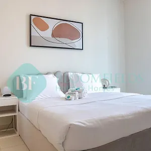 Bloomfields Stylish 1br In Reflections Al Reem Daire