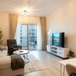 Cozy 1br With Stunning Seaworld Views! Abu Dhabi