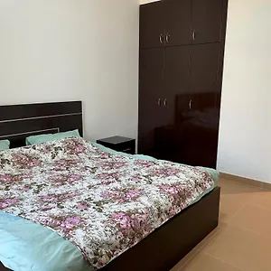 Female Only - Cosy 1 Bed In Abu Dhabi, Al Rayyana Complex Homestay *