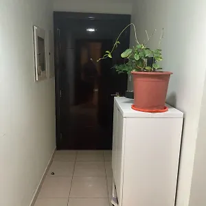 Layaan Apartament *