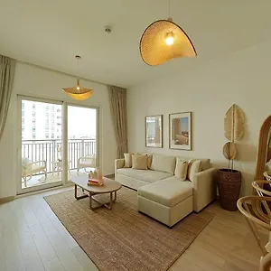 Stylish 2-bedroom Haven With Sofa Bed Apartment *