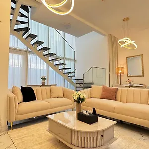 Apartment Serene 2br Getaway In Masdar Pool And Balcony Abu Dhabi