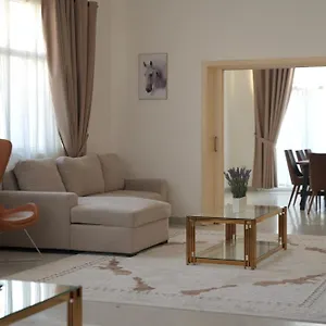 Villa For Rent In 7 Near Corniche