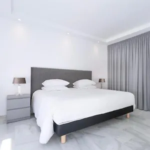 Heart Of - Elite Community Hostel