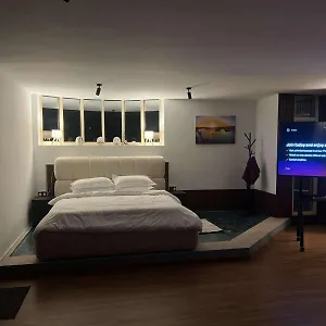 Retreat With Private Pool And Private Sauna *