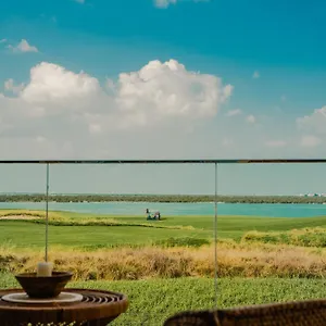 Private Pool & At Your Doorstep *