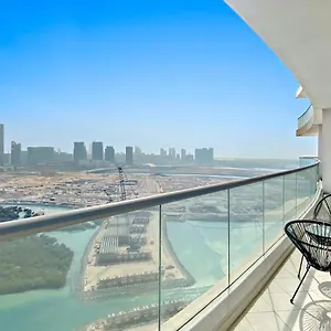 Silkhaus Modern 2 Bdr | Sea View | Oceanscape Apartment