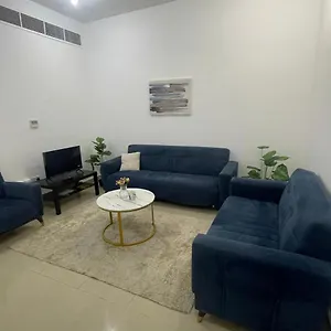 Apartament Ramco Real Estate Llc *