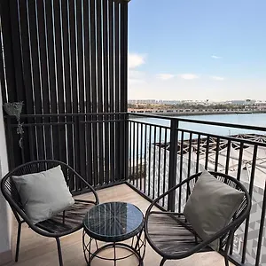 Upscale In Yas Island *