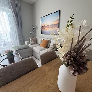 Gorgeous 2br Etihad Arena Yas