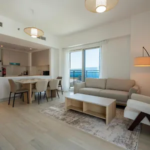 Yas Island 3br Maid Pool, Gym, Near Seaworld & Ferrari World *