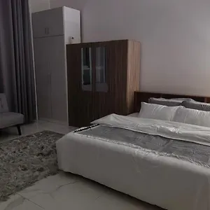 Stylish Near Airport Apartament