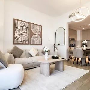 Elegant 1br In Yas Island With Pool And Gym Access Apartman Abu Dzabi