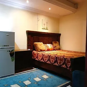 King Bed 