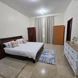 Homestay Elena's - With Shared Bathroom *