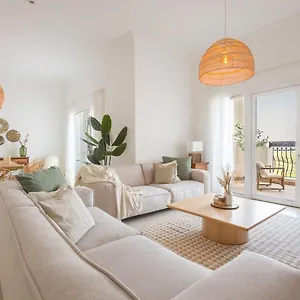 Voyage Ansam Three Bedroom With Ocean Views * Abu Dhabi