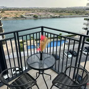 Modern In Racing Paradise: Close To Ferrari World & F1 Track Apartment *